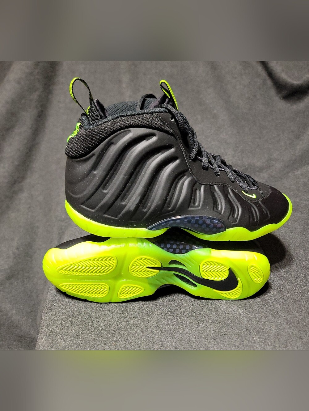 Nike Little Posite One 7Y Fits 8.5 Women